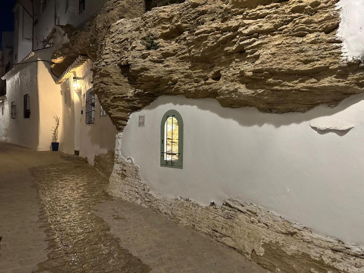 Tajito Romano Setenil De Las Bodegas Екстериор снимка